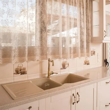 Σπίτι διακοπών Exquisite House Next To The Yacht Marina/beach *
